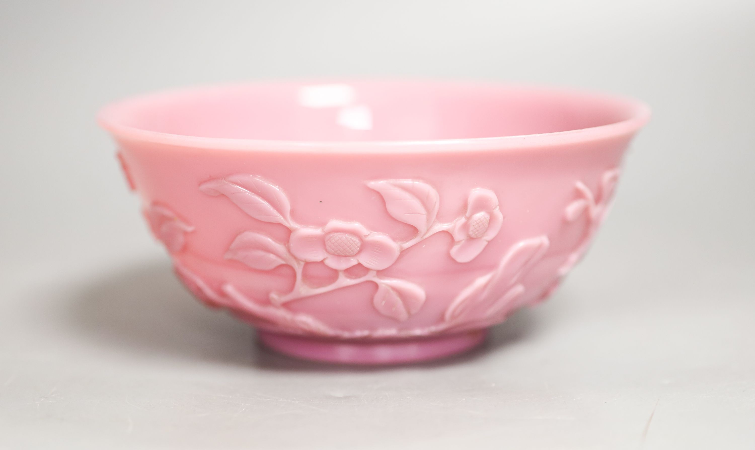 A Chinese Beijing pink glass bowl - cracked